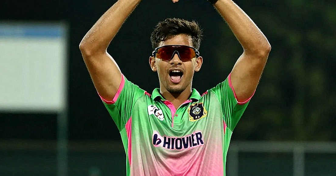 The Young-Premium Bubble: Price Versus Output in Franchise Cricket Auctions The Young-Premium Bubble: Price Versus Output in Franchise Cricket Auctions
