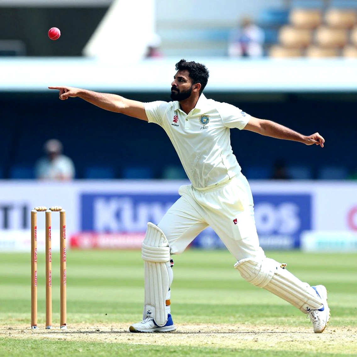 A Test Under a Shadowless 42 Degrees: Ebadat Hossain's Heat Notes and Bangladesh's Thinned Pace Attack in Abu Dhabi