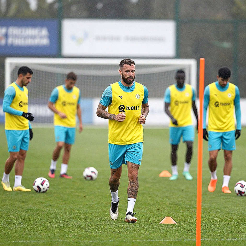 Behind Fourteen Goals: The Left-Flank Ledger of Tuchel's England Behind Fourteen Goals: The Left-Flank Ledger of Tuchel's England