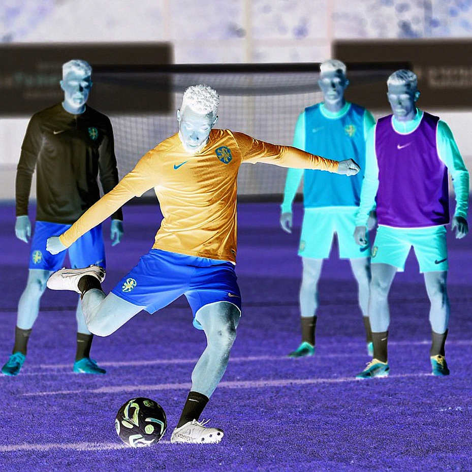 Blockchain Revolution in the Football World: From Fan Empowerment to Transparent Governance Blockchain Revolution in the Football World: From Fan Empowerment to Transparent Governance