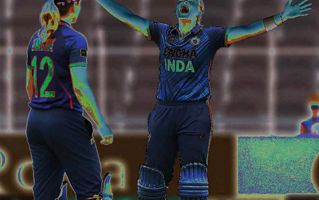হারমানপ্রীত থেকে স্মৃতি: ১৮ বনাম ৪ — ভারতীয় নারী ক্রিকেটের নীরব হাতবদল