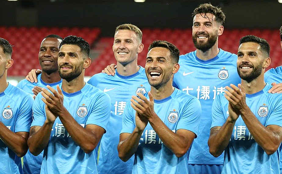 The Blockchain's Immutable Ledger and Football's Unwritten Payment Chain The Blockchain's Immutable Ledger and Football's Unwritten Payment Chain